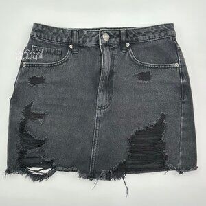 Forever 21 Distressed Black Denim Mini Skirt Size Small